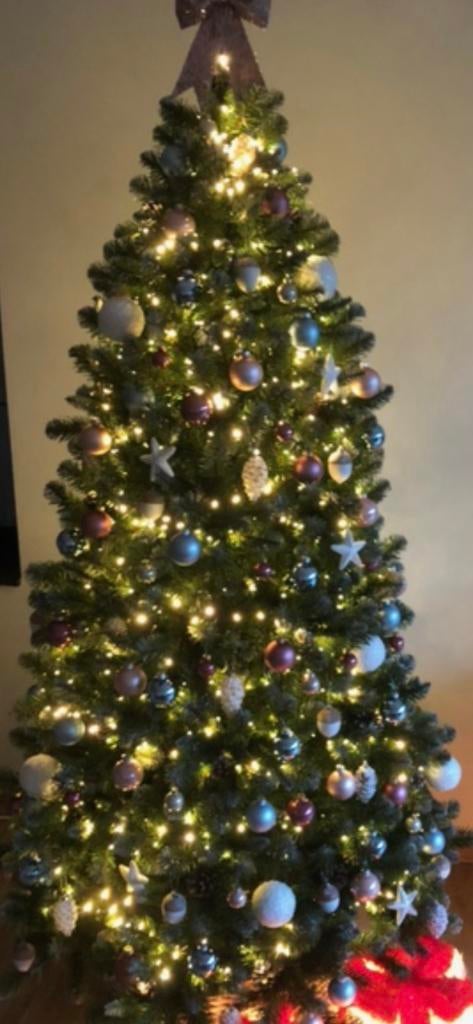 Complete kerst boom 215cm, decoratie,… één keer gebruikt, Divers, Noël, Enlèvement, Comme neuf