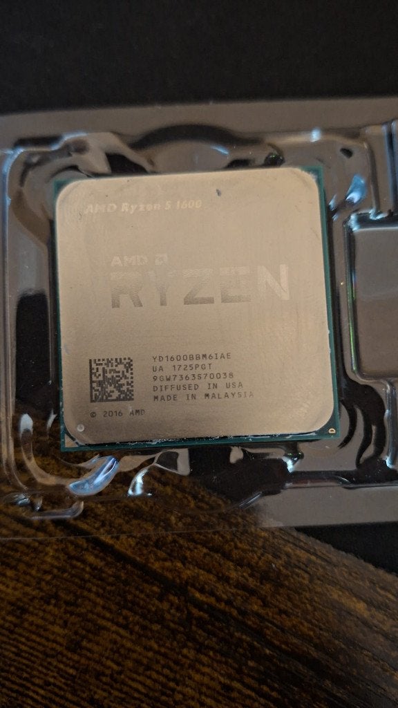 Amd ryzen 5 1600, Informatique & Logiciels, 6-core, AMD Ryzen 5, Utilisé, Socket AM4