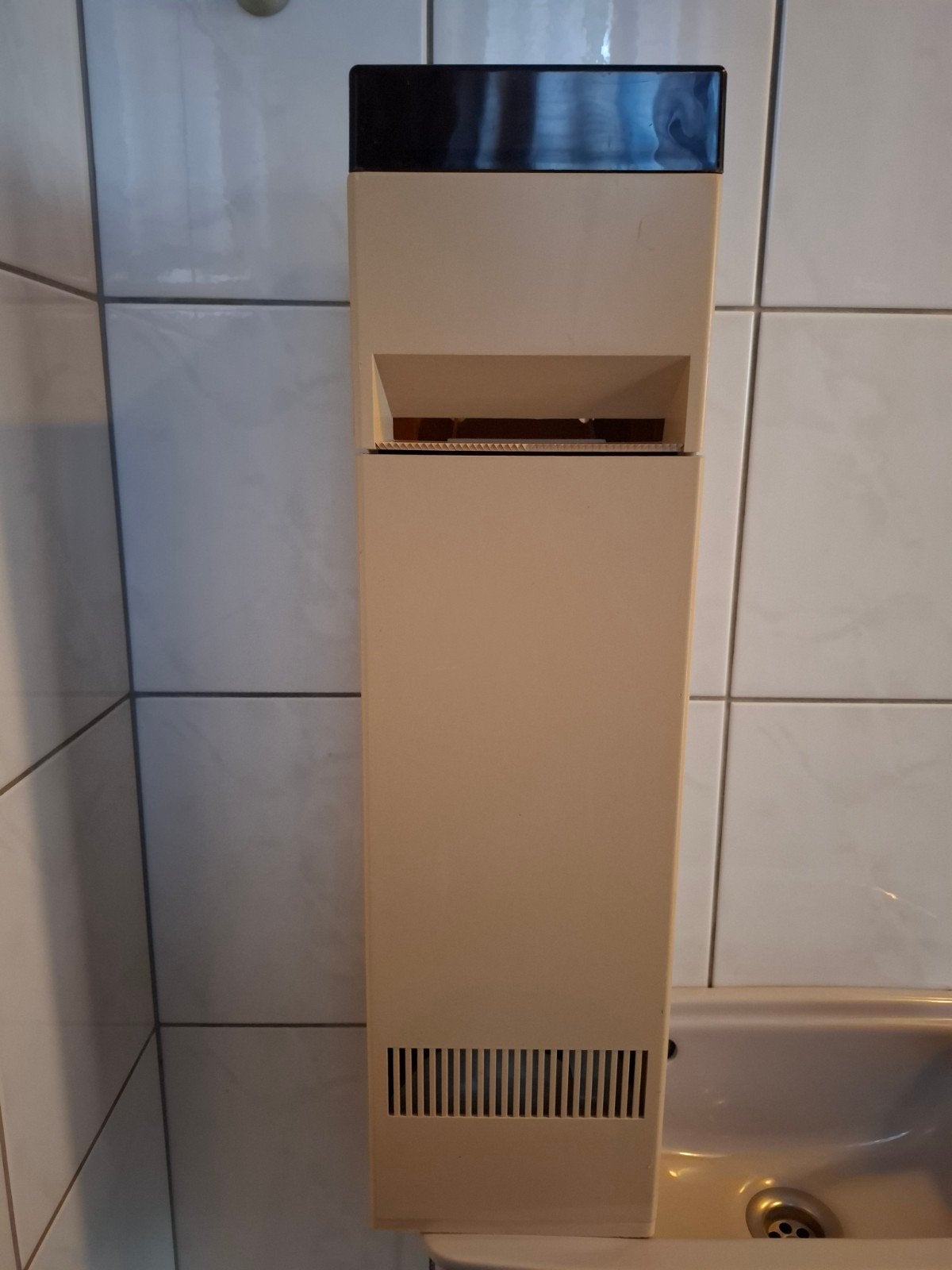 WC boy, Enlèvement