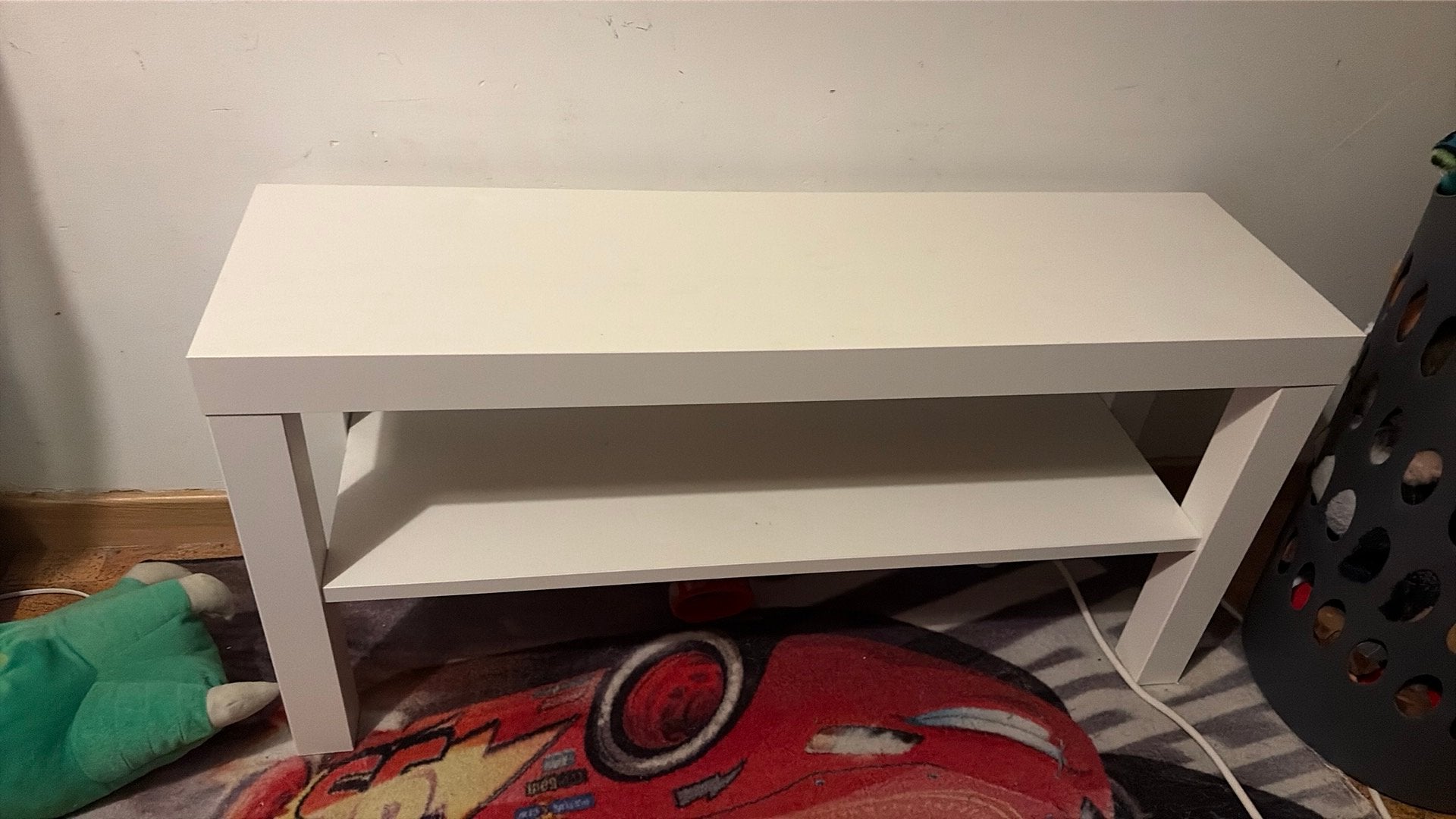 Ikea tafeltje voor dingentjes op te zetten ofzo, Enlèvement, Comme neuf