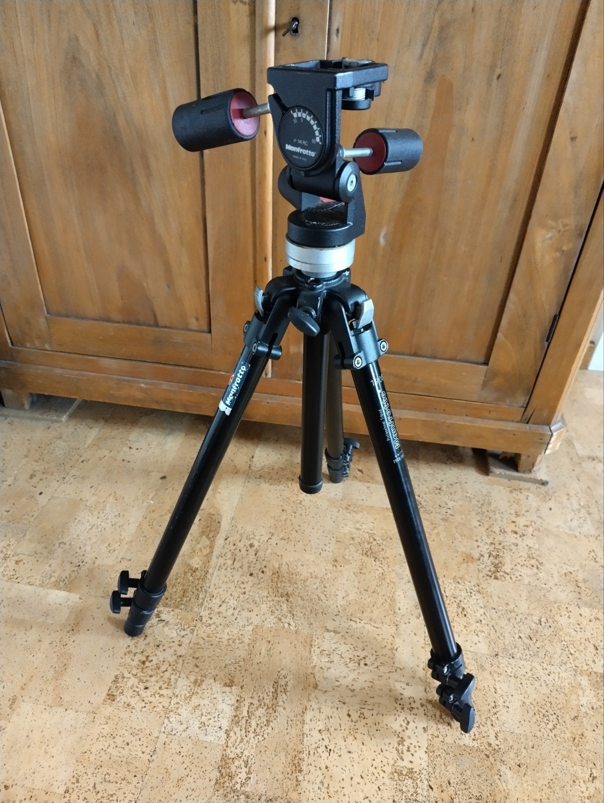 Statief met statiefkop Manfrotto, Audio, Tv en Foto, Fotografie | Statieven en Balhoofden, Ophalen, Gebruikt, Flexibele poten