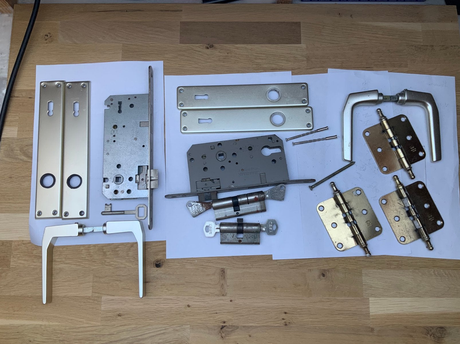 Lot deurbeslag uit een renovatie, alles werkt goed en soepel, Doe-het-zelf en Bouw, Ophalen of Verzenden, Gebruikt, Slot