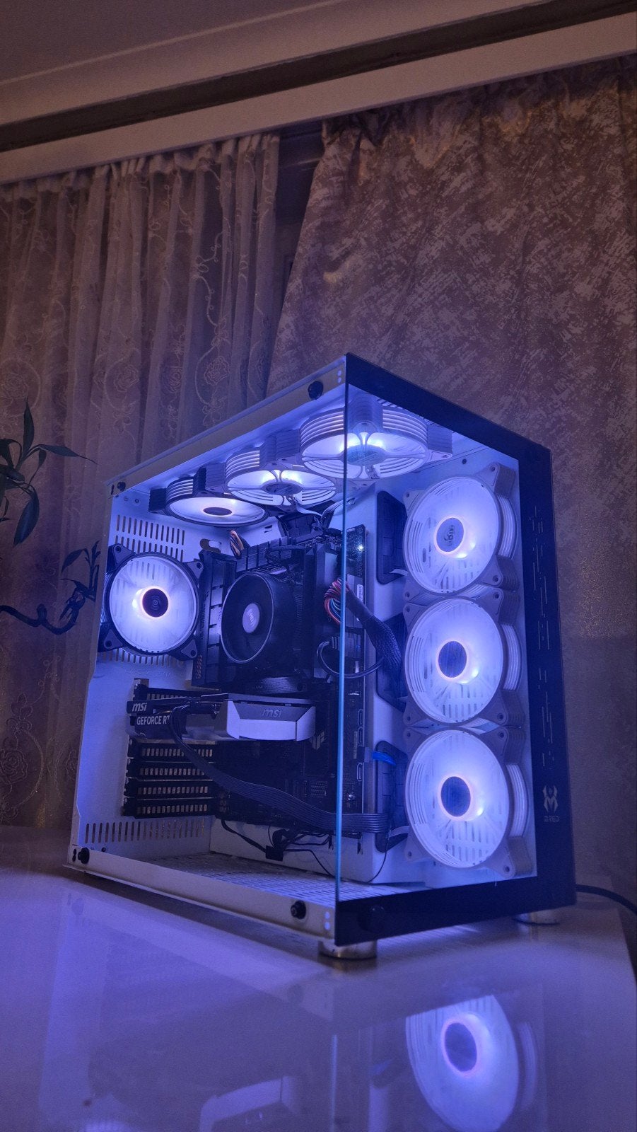 Gaming Pc Ryzen 7800X3D RTX 5060 32GB DDR5 6000MHz!, Computers en Software, Desktop Pc's, Ophalen of Verzenden, Gaming, HDD