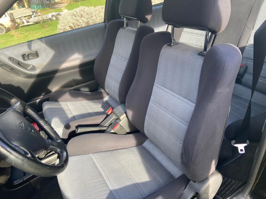 Nissan Sunny/Pulsar GTI 143 pk, foto 10