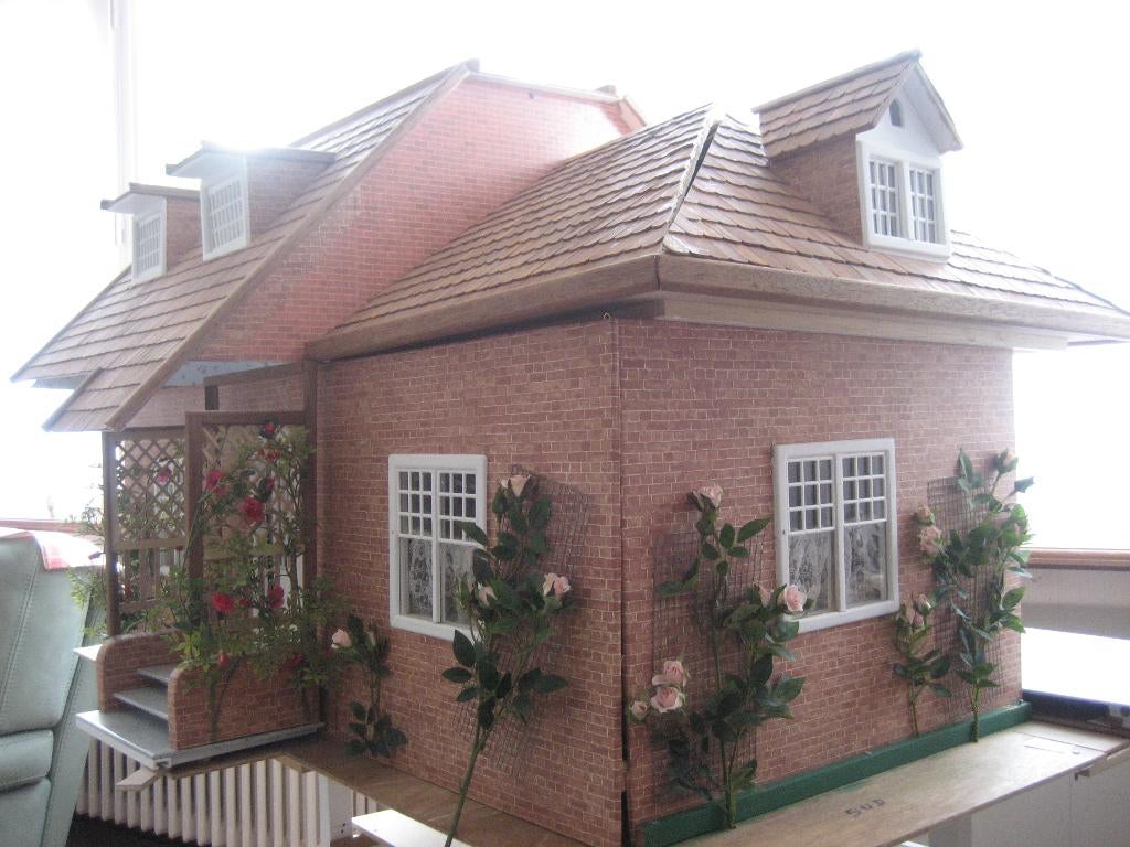 maison de poupée entièrement démontable, Enlèvement, Maison de poupées