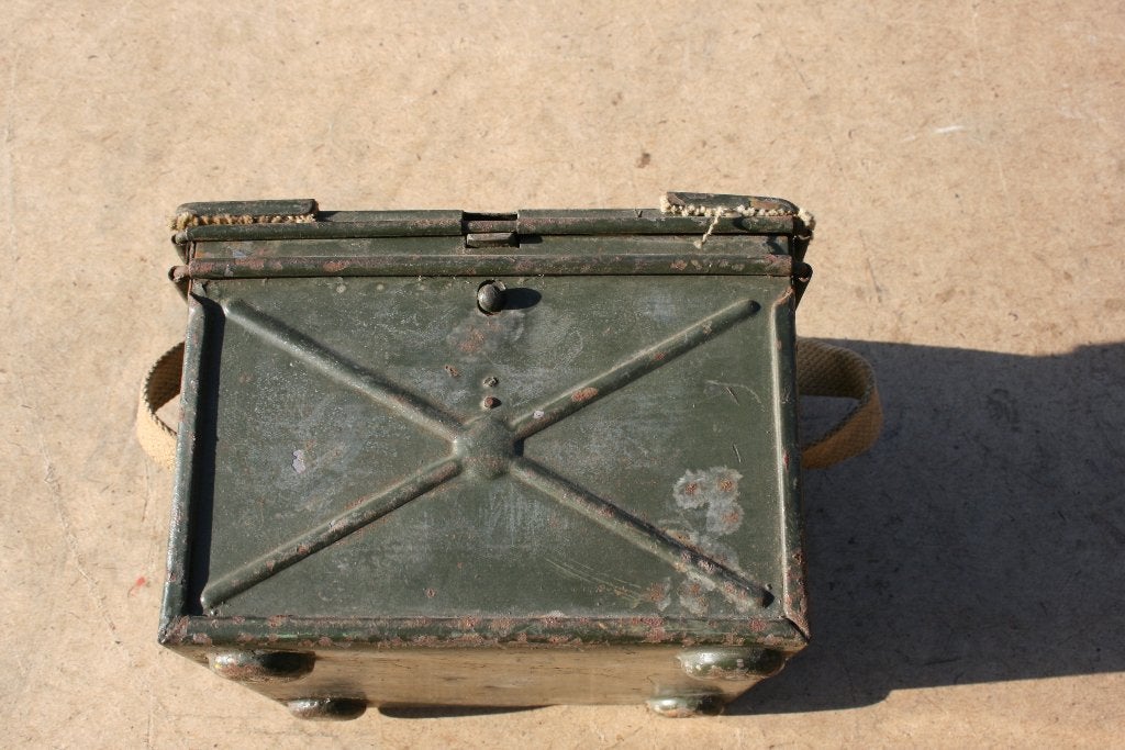 GB Battery box Lampe Morse Radio WW2 Tommy, Collections, Objets militaires | Seconde Guerre mondiale, Enlèvement ou Envoi, Autres