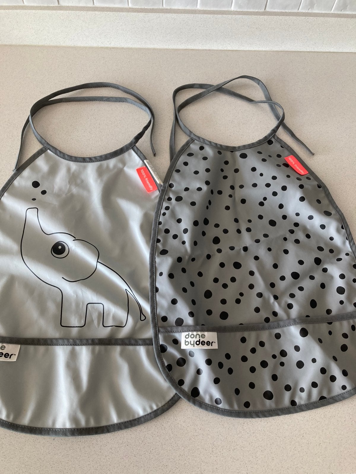 Diverse slabbertjes, Kinderen en Baby's, Babykleding | Overige, Ophalen, Zo goed als nieuw
