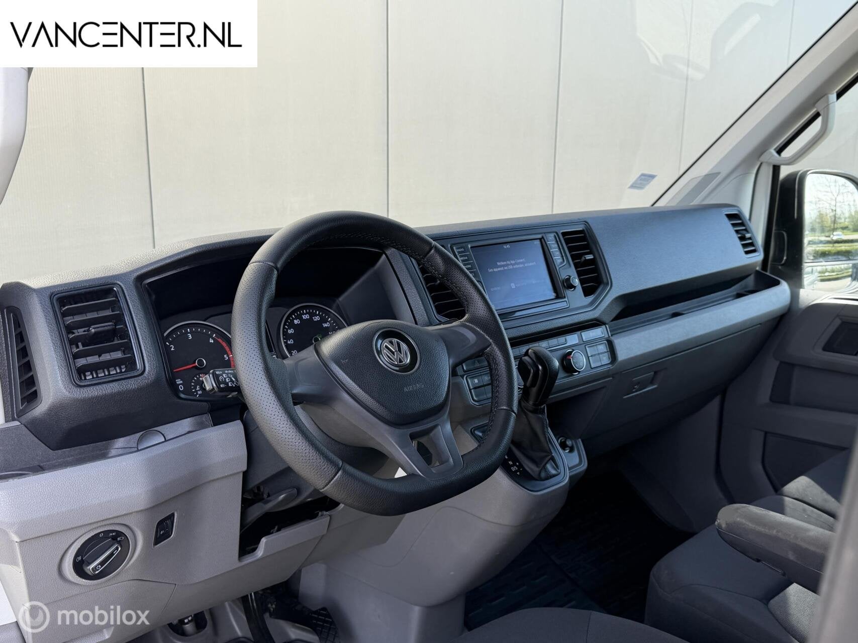 Volkswagen Crafter L3H3 2.0 TDI 177PK Automaat Carplay Trekh, Auto's, Stof, Gebruikt, 4 cilinders, Volkswagen
