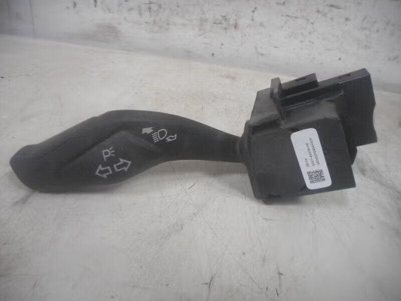 KNIPPERLICHTSCHAKELAAR Ford C-Max (DXA) (av6t-13335-ae), Gebruikt, Ophalen of Verzenden, Henry-Ford-Straße 1 50735 Köln, DE, Ford-Werke GmbH