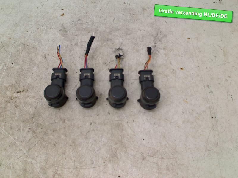 PDC SENSOR SET Volkswagen Golf VII (AUA) (5Q0919275), Auto-onderdelen, Gebruikt, De Bloemendaal 21 21
5221 EB  'S HERTOGENBOSCH, NL