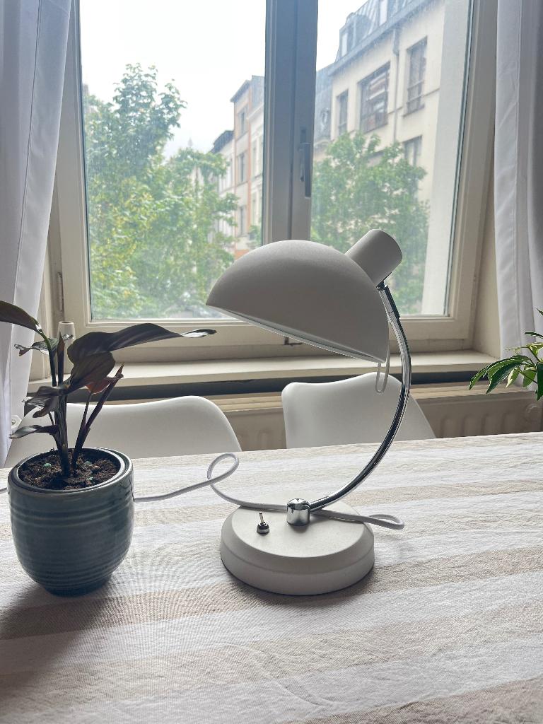 Lucide witte design tafellamp – metalen afwerking modern, Huis en Inrichting, Lampen | Tafellampen, Ophalen, Zo goed als nieuw
