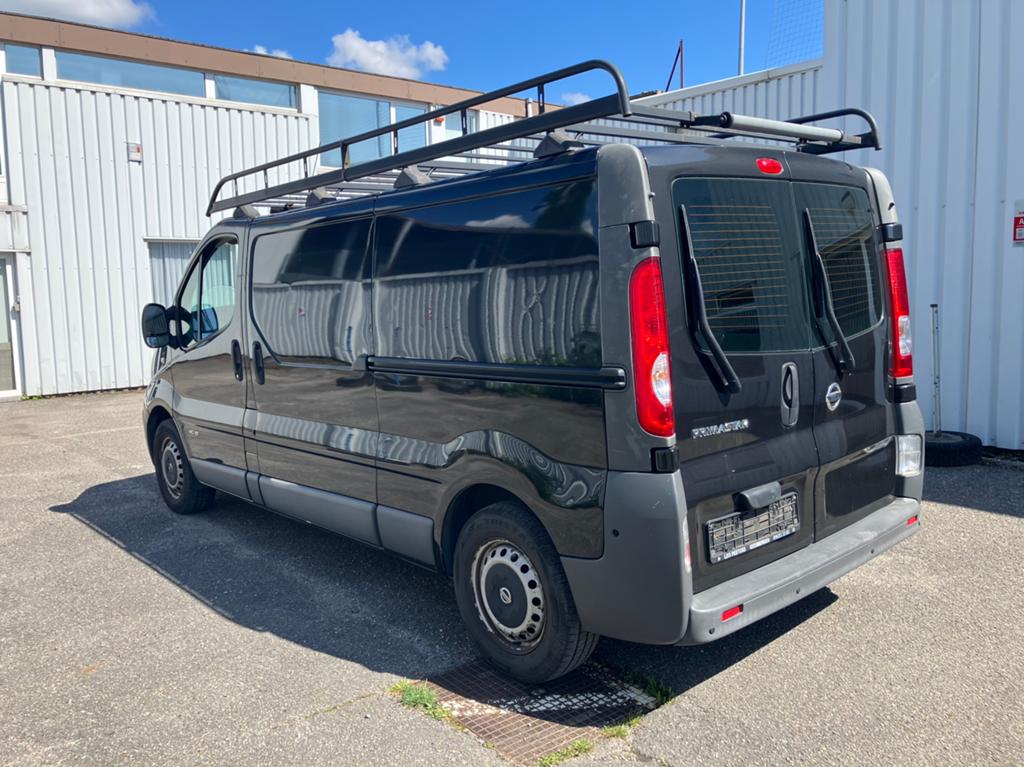 Nissan Primastar 2.0Dci 3pl Airco..!, Auto's, Euro 5, Parkeersensor, Bedrijf, Onderhoudsboekje