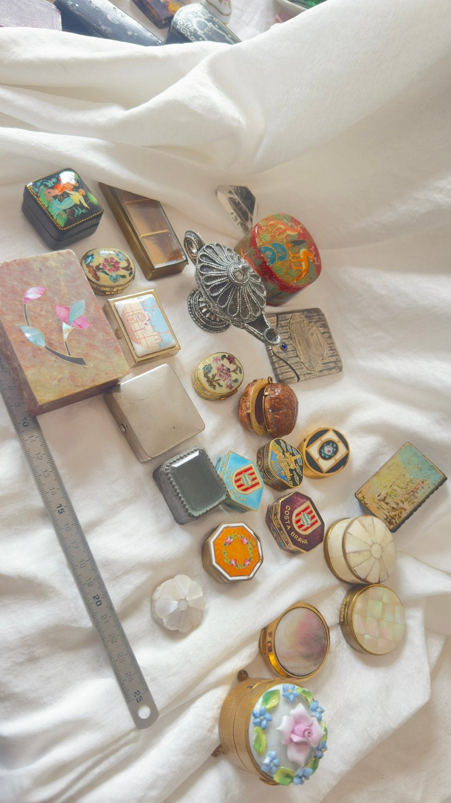 Lot de 29 boites antiques - lot incroyable et rare, Diversen, Rommelmarktspullen, Gebruikt, Ophalen of Verzenden