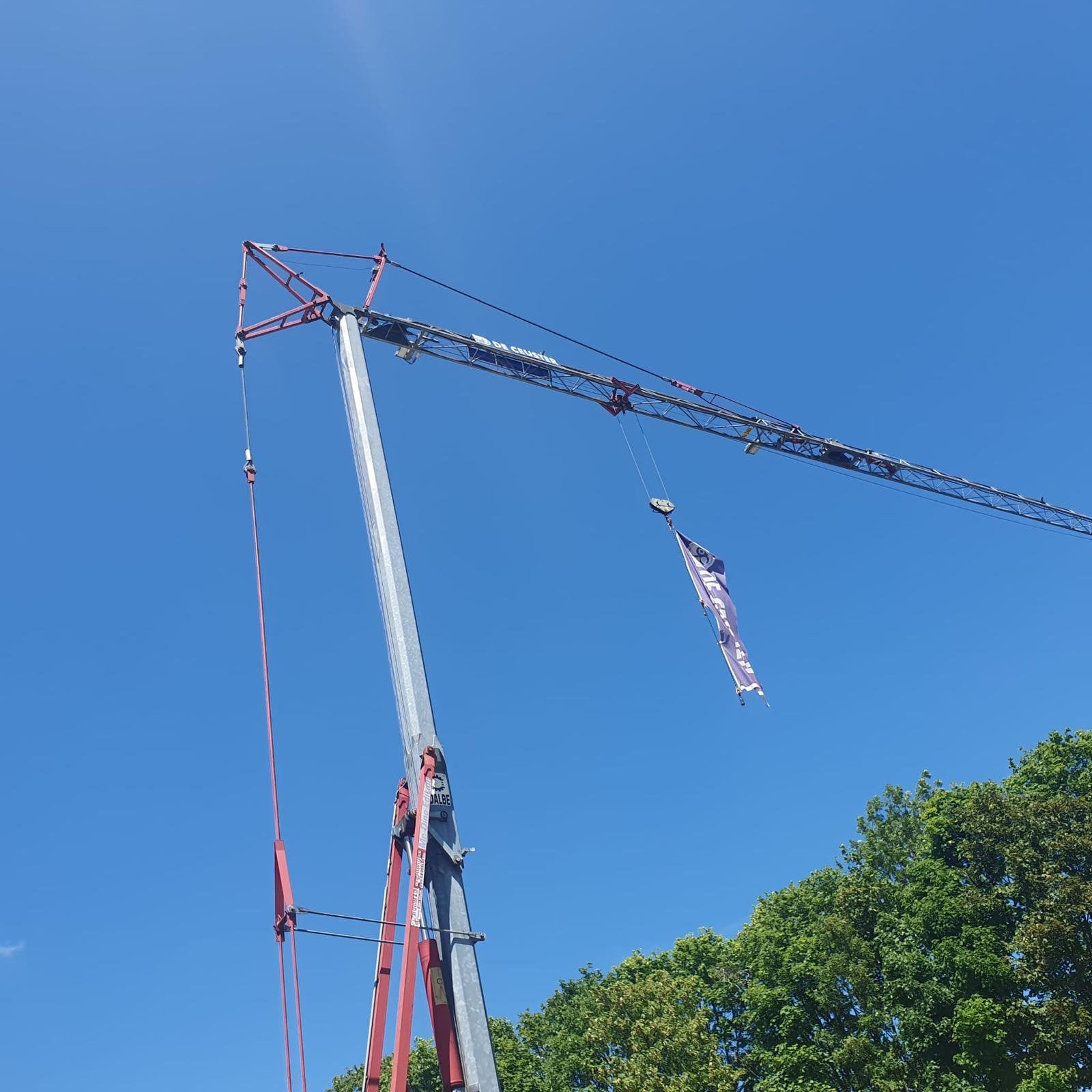 Dalbe Hs293 torenkraan met garantie!!, Articles professionnels, Machines & Construction | Grues & Excavatrices, Enlèvement ou Envoi
