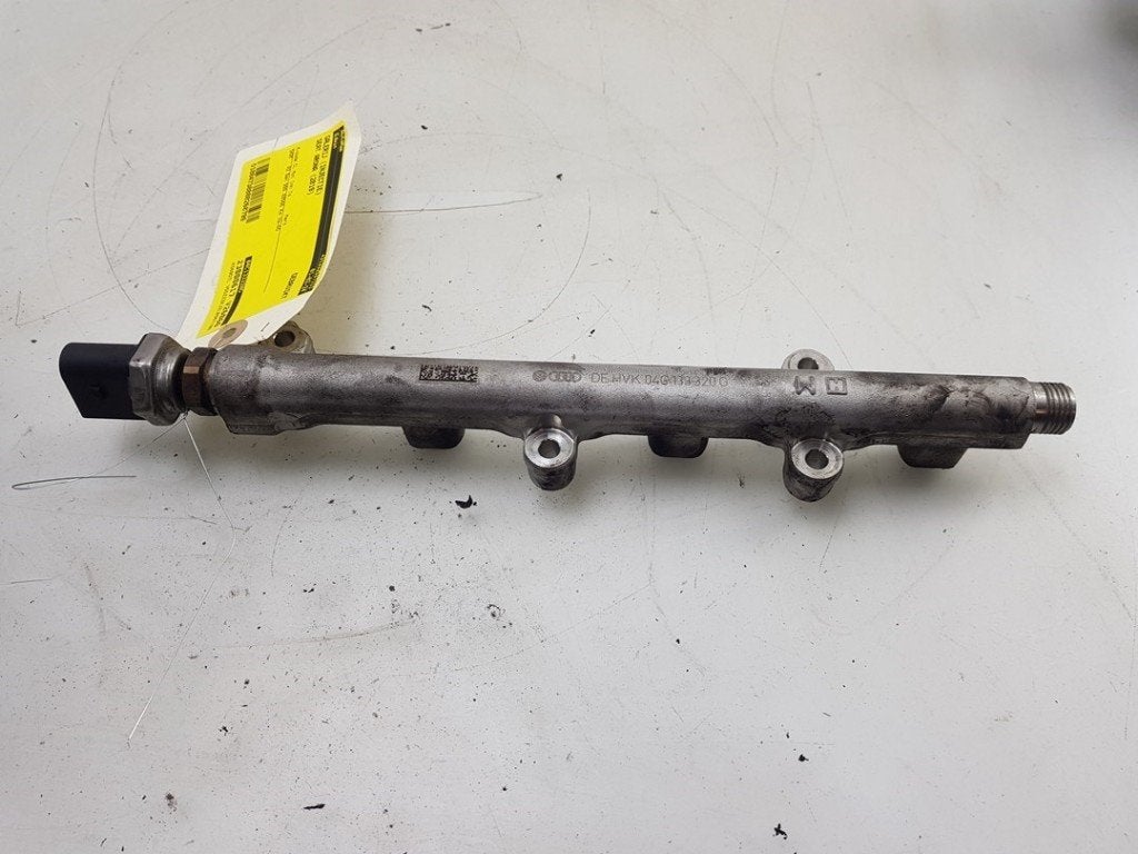 RAMPE D'INJECTION Arona (KJX) (|04C133320G|04C133320C|), Seat Deutschland GmbH, Service@seat.de, Utilisé, Seat