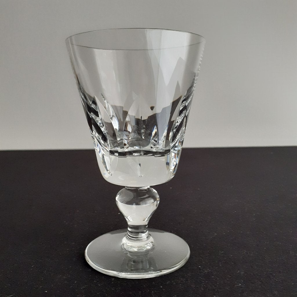 ST. LOUIS 5 geslepen waterglazen Model Jersey Pr set: € 75, Collections, Porcelaine, Cristal & Couverts, Enlèvement ou Envoi, Utilisé