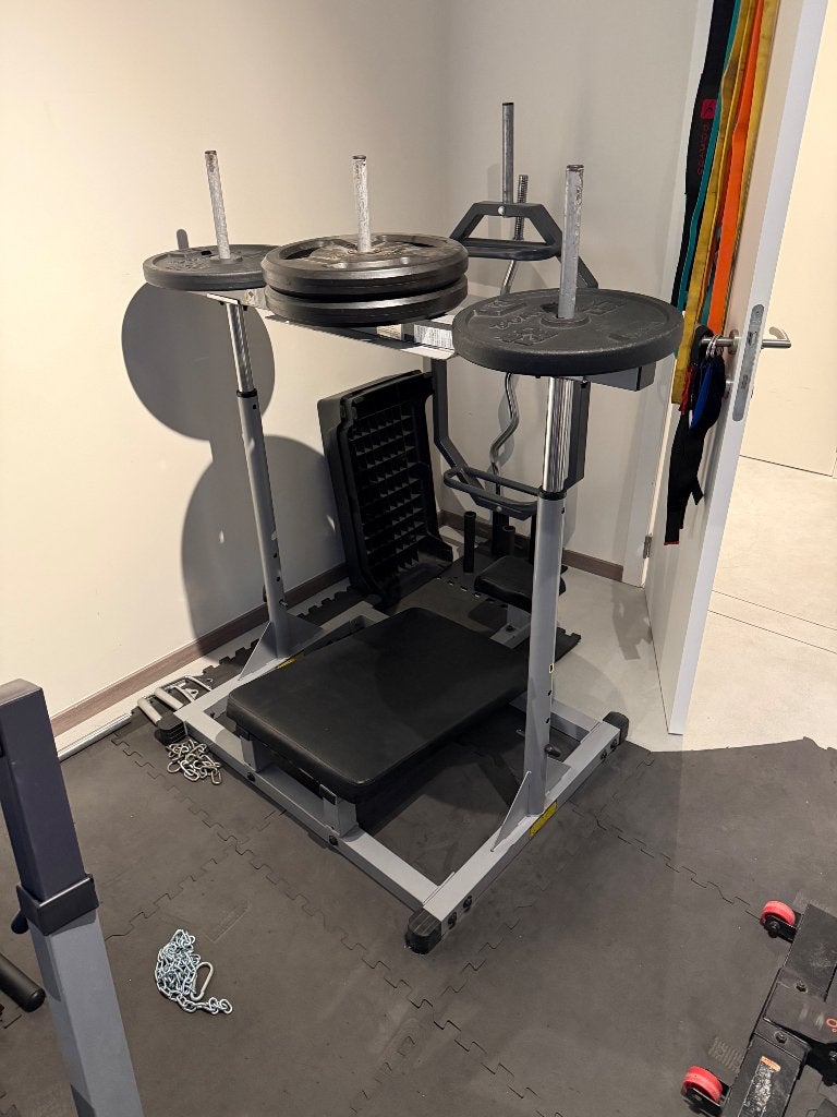 Presse à cuisses verticale BODYSOLID, Jambes, Enlèvement, Utilisé, Autres types