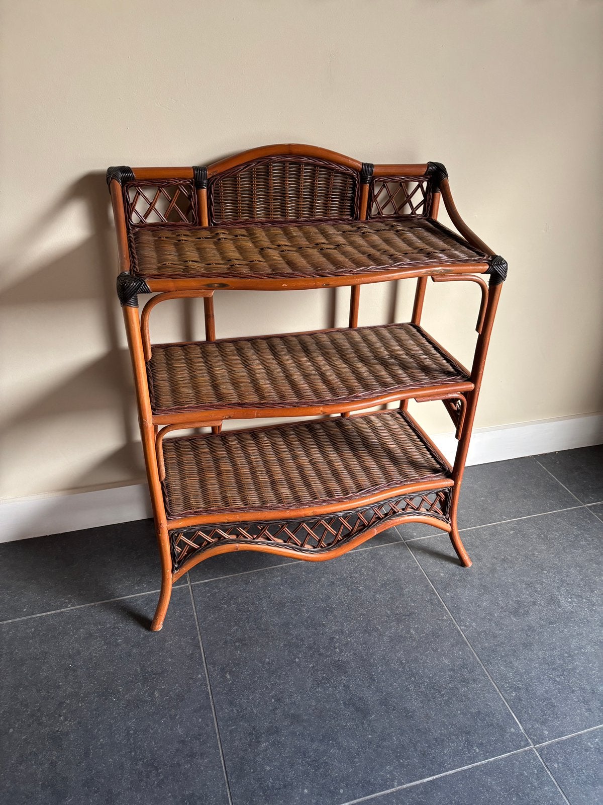 Vintage Rotan Rek, Ophalen, Zo goed als nieuw