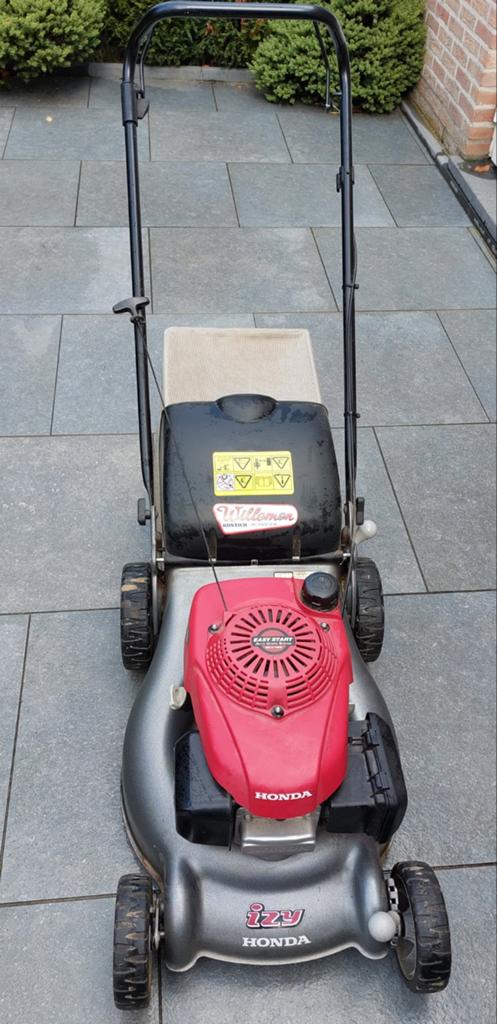 Grasmaaier honda hrg 466 benzine te koop wegens kunstgras, Tuin en Terras, Ophalen