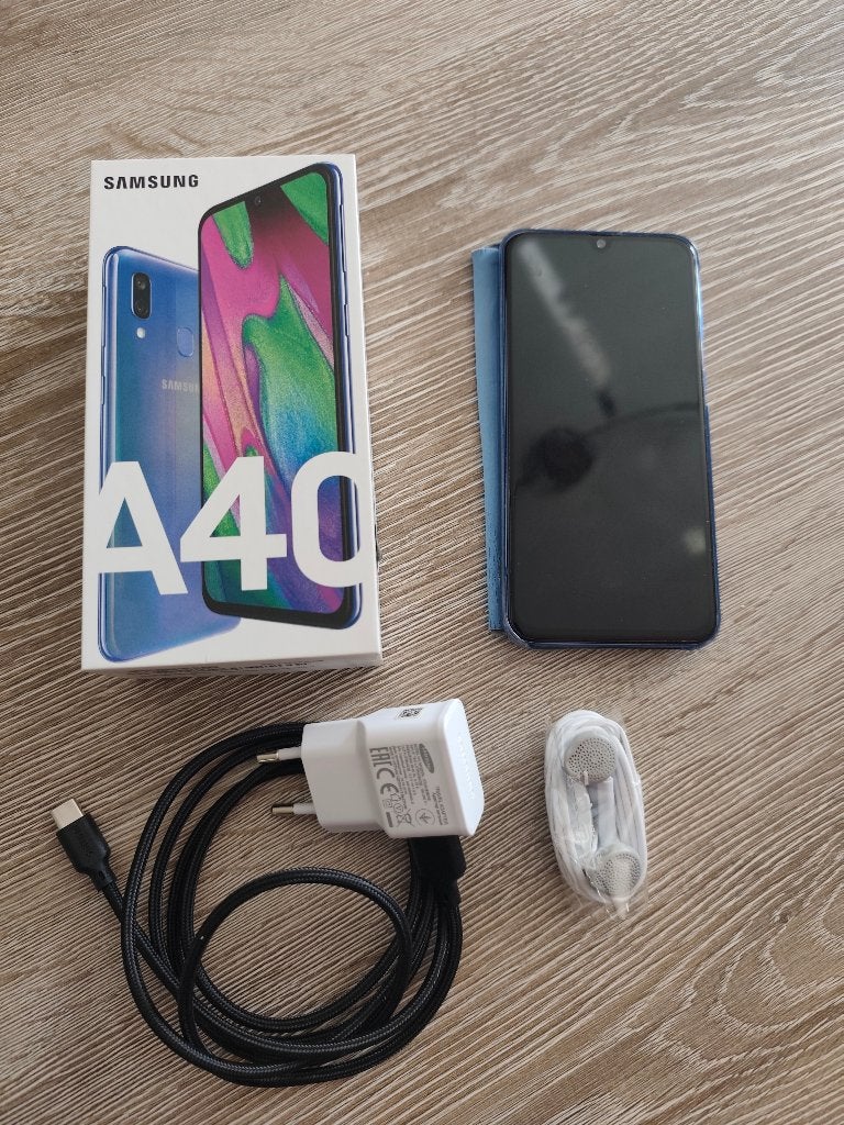 Android Samsung Galaxy A40, Télécoms, Téléphonie mobile | Samsung, Utilisé, Galaxy A, 64 GB, Sans abonnement, Sans simlock, Écran tactile