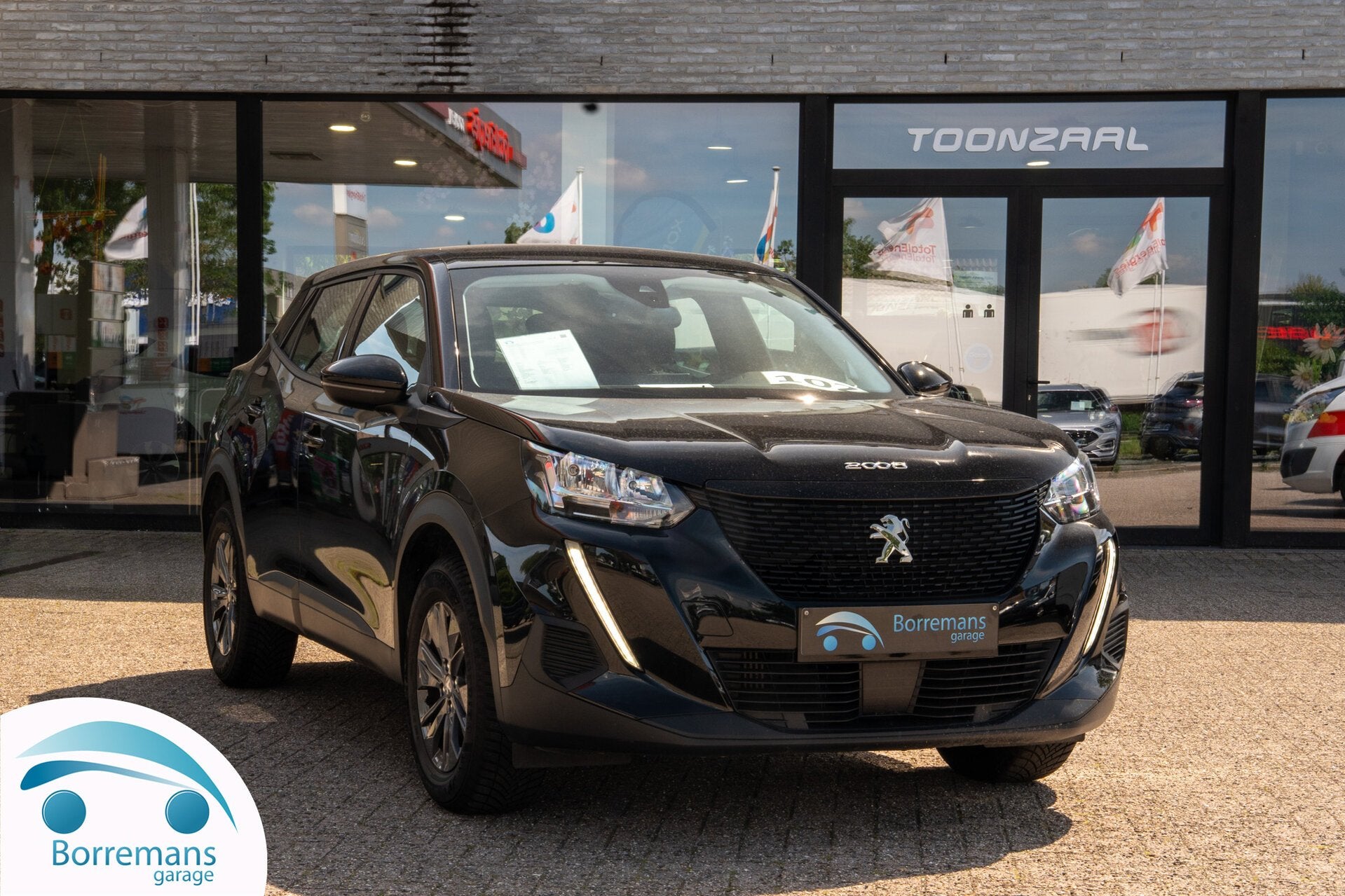 Peugeot 2008 130 PK Automaat Camera/Carplay/Cruise-Limit/..., Auto's, Peugeot, 0 kg, Zwart, 130 pk, 5 zetels
