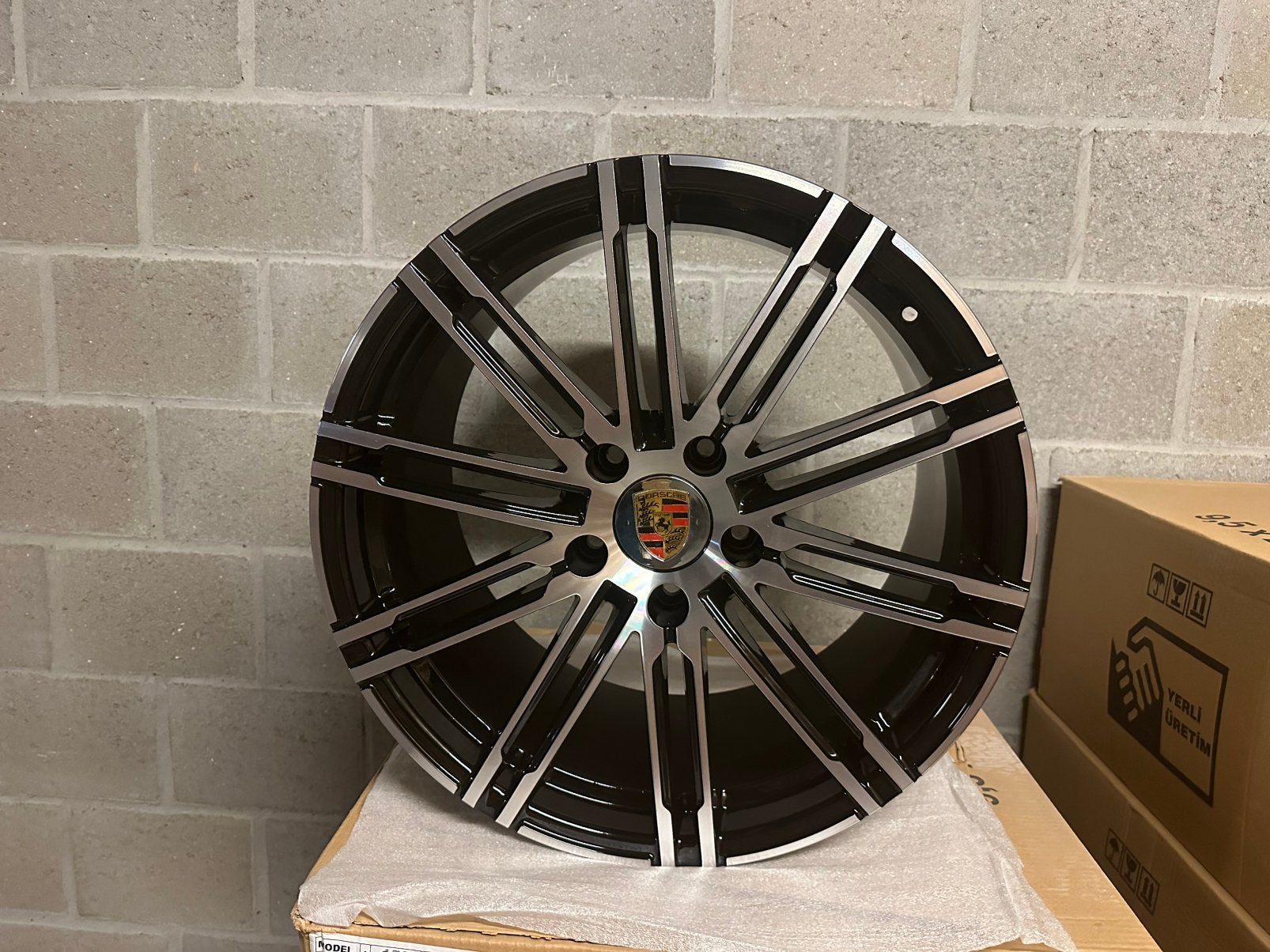 Porsche breedset 20inch velgen nieuw !, Neuf, Véhicule de tourisme, Pneu(s), Enlèvement