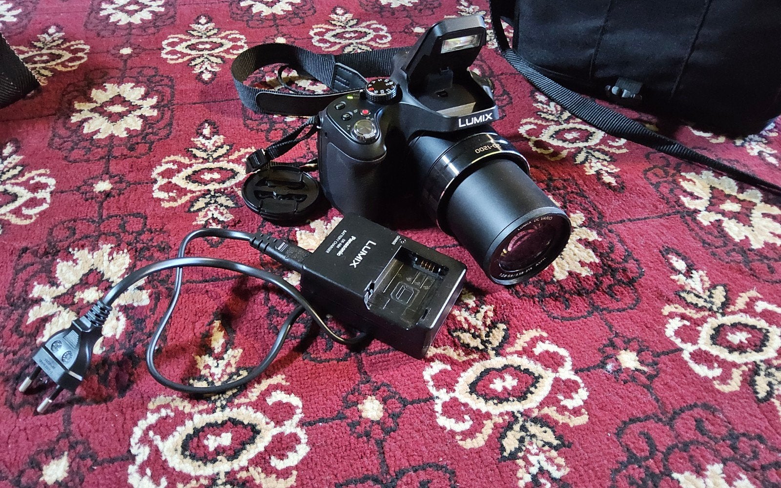 Appareil photo Panasonic Lumix, presque neuf avec accessoire, Enlèvement ou Envoi
