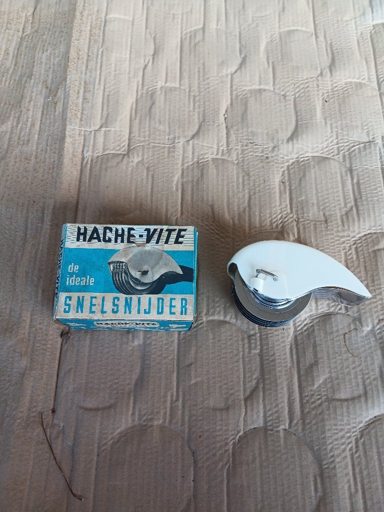 Vintage hache-vite, Neuf, Autres marques, Trancheuse, Blanc