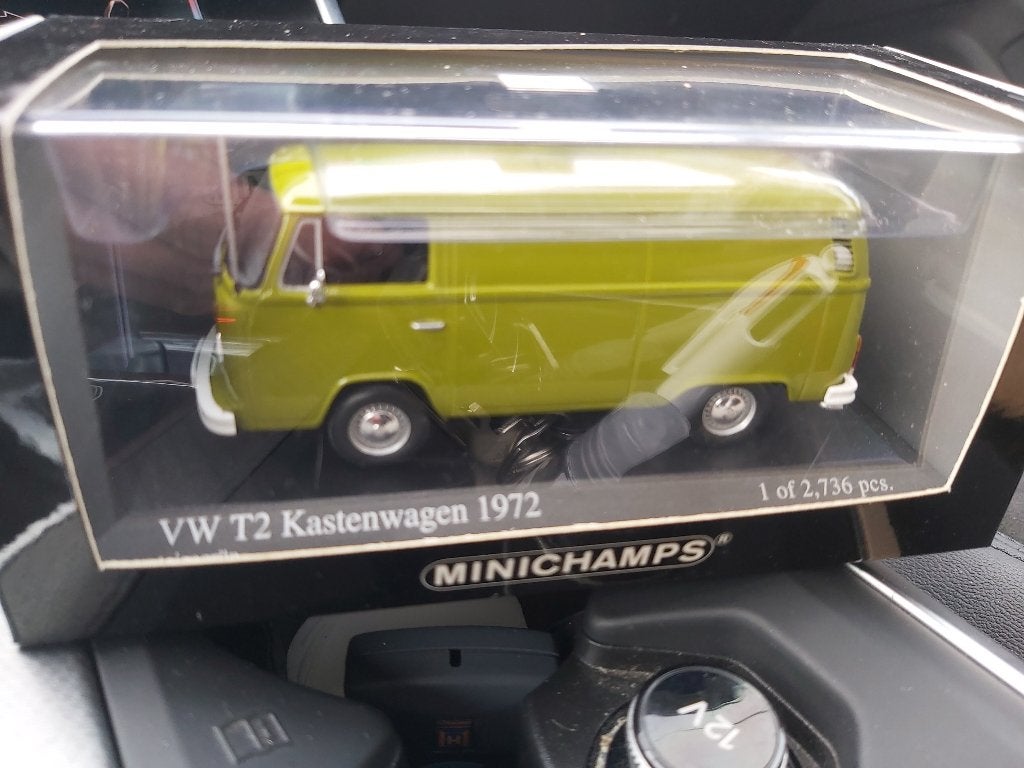 Minichamps VW T2 Kastenwagen de 1972 1/43, Enlèvement ou Envoi, Neuf, Voiture, MiniChamps