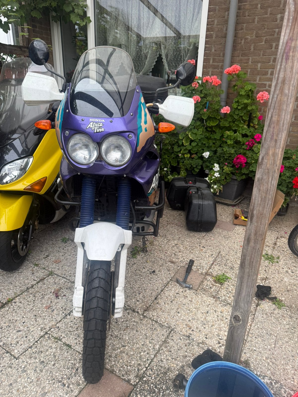 Honda africa twin 750, Motoren, Ophalen
