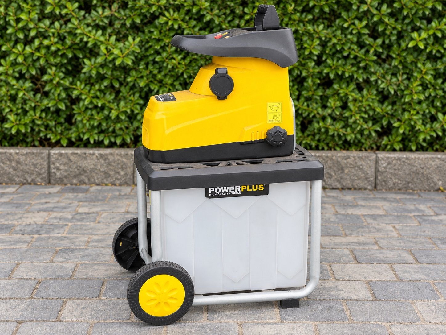 Powerplus POWXG6462 stille hakselaar–2800W– takken tot 45 mm, Ophalen, Gebruikt