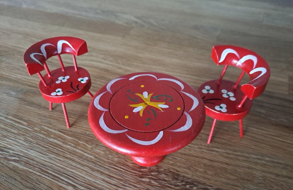 4 retro poppenhuis meubelsets, Ophalen, Gebruikt, Poppenhuis