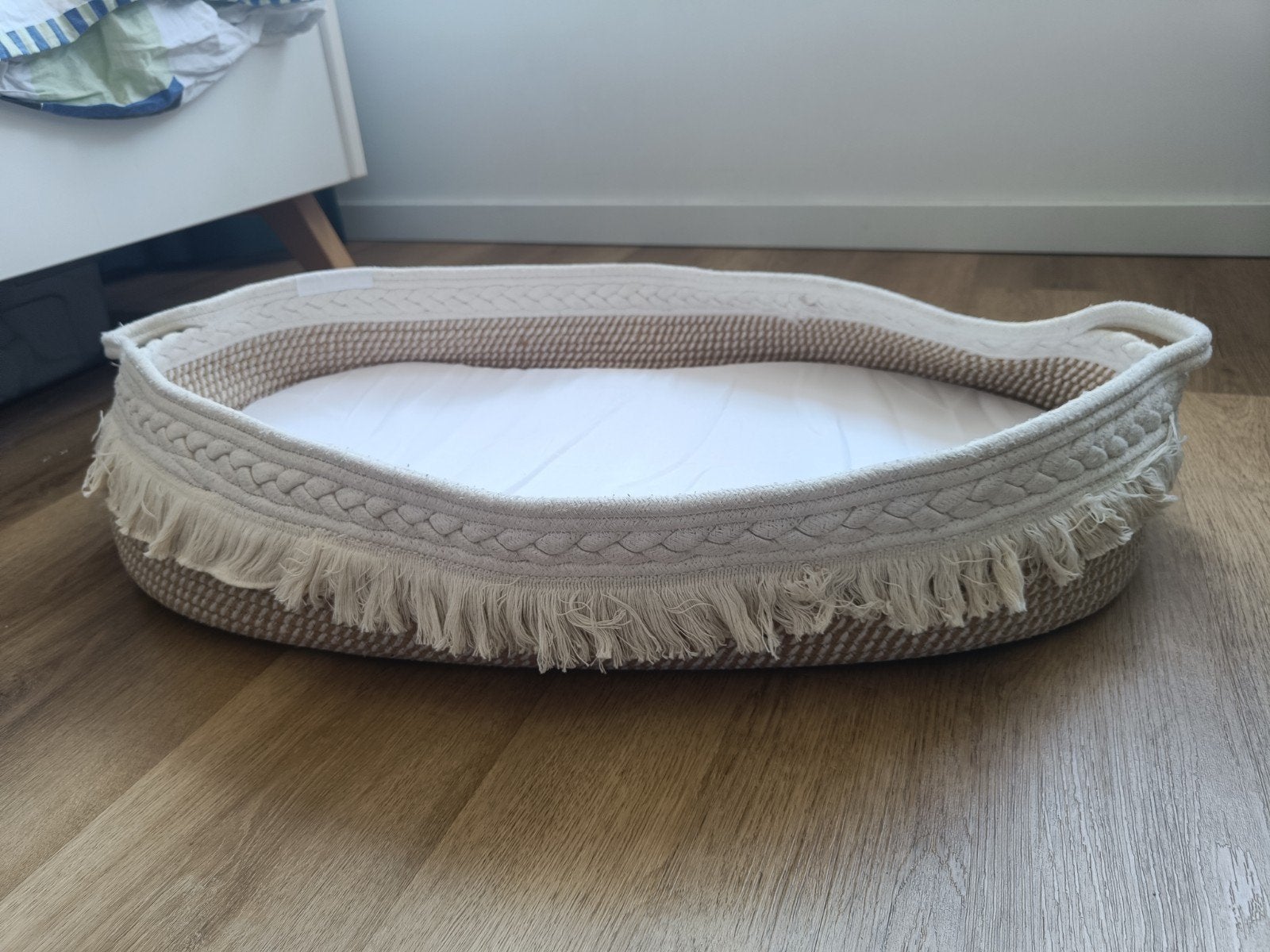 Verschoonmand of mozesmand, Ophalen