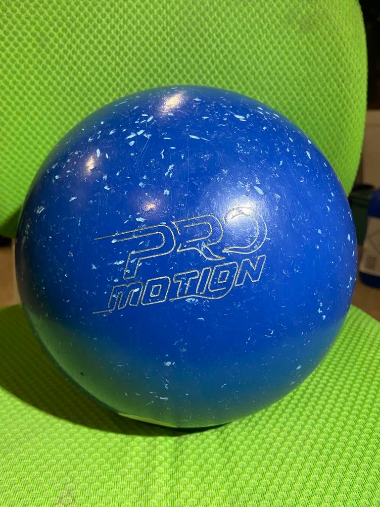 Bowlingbal storm motion, Sport en Fitness, Bowlen, Ophalen, Gebruikt, Bal