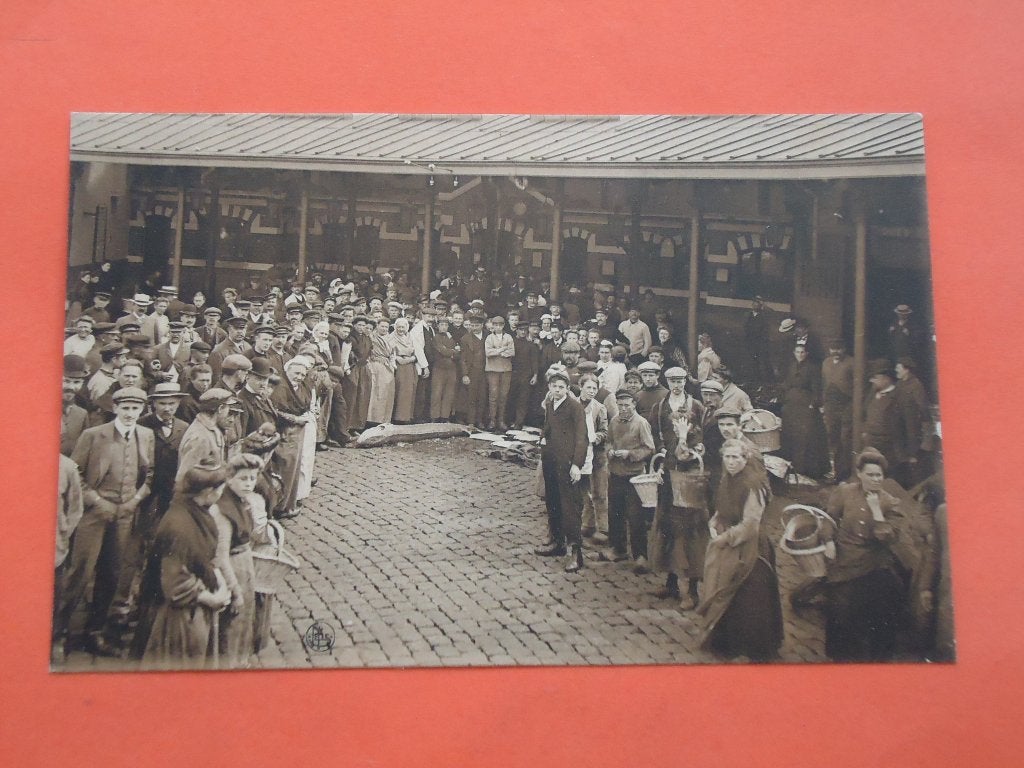 Oostende - Ostende Le marché aue poissons, Verzamelen, Ophalen of Verzenden, 1920 tot 1940, Ongelopen, West-Vlaanderen