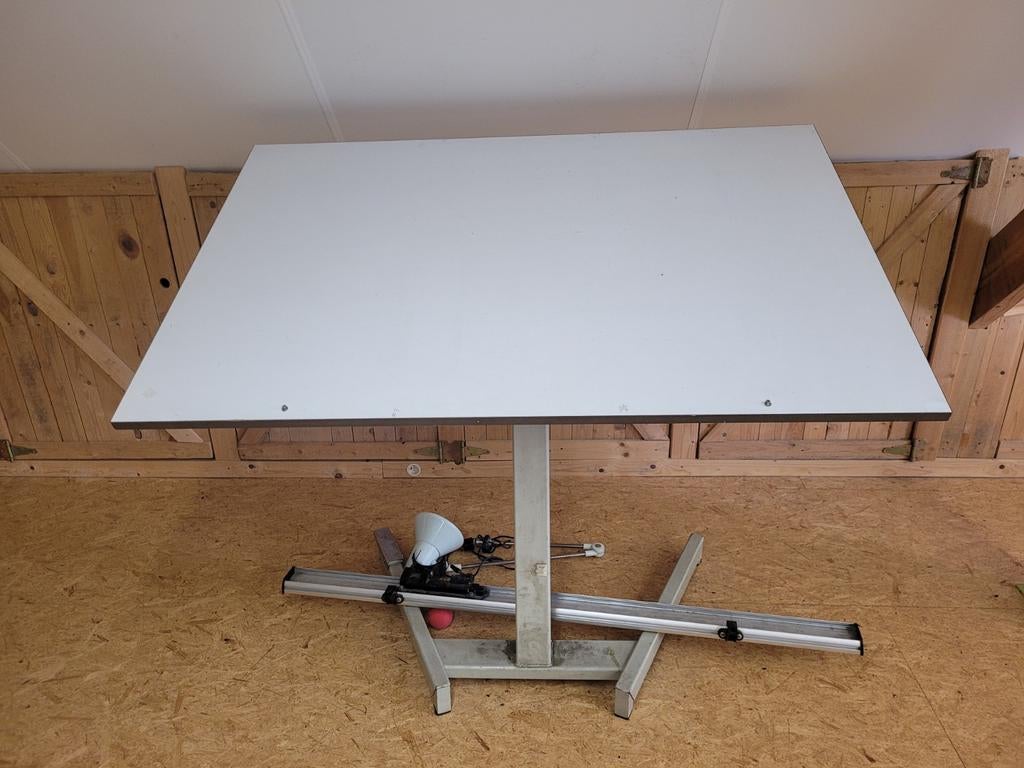 Tekentafel, Doe-het-zelf en Bouw, Ophalen