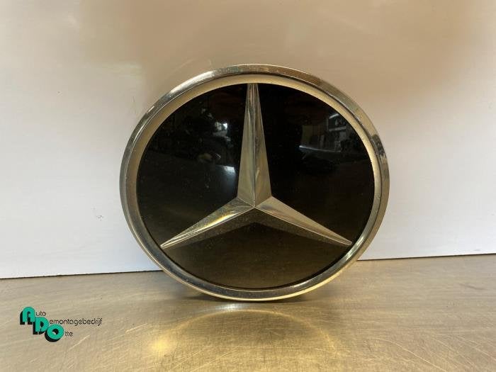 Emblème d'un Mercedes A-Klasse (A-Klasse 12-), 3 mois de garantie, Utilisé, -, -