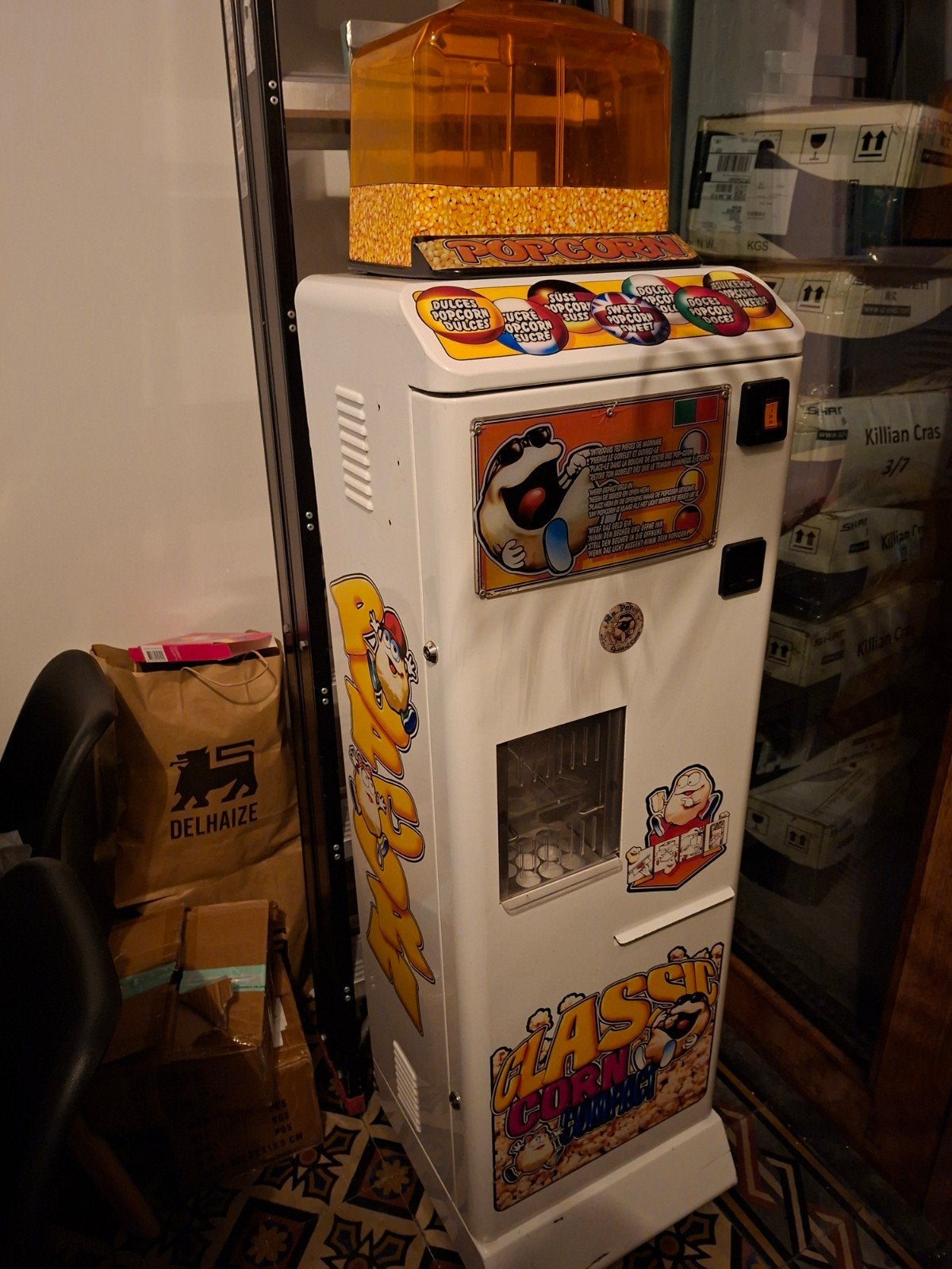 popcorn machine, Enlèvement