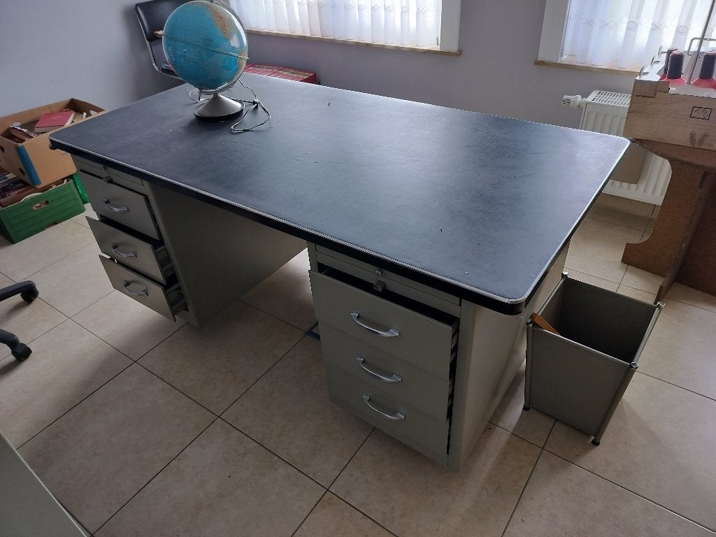 metalen bureau, Maison & Meubles, Industriel, Enlèvement, Utilisé, Plastique