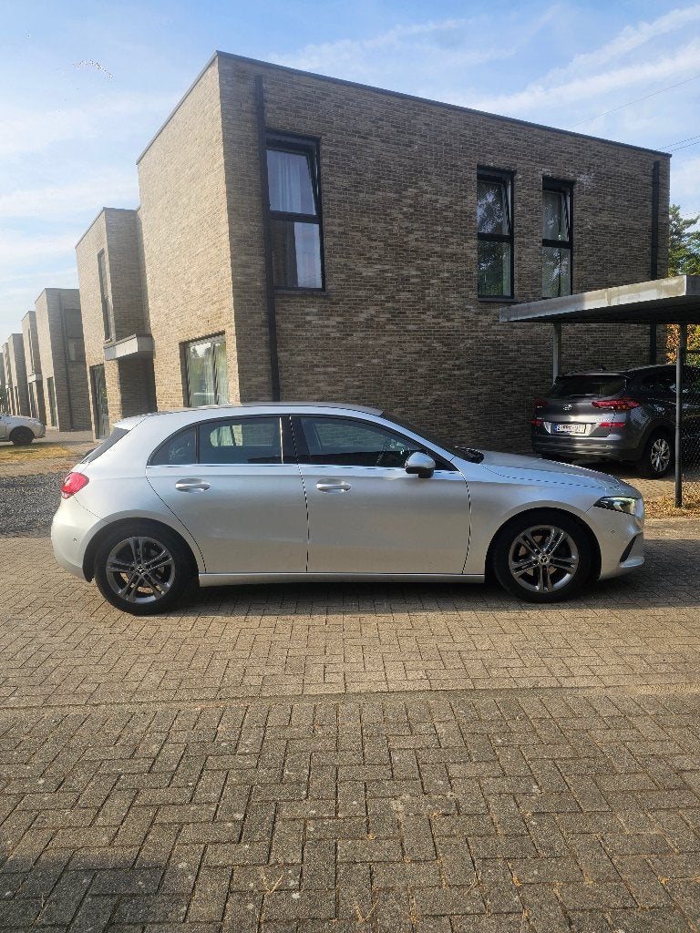 Mercedes A180 essence 12 mois de garantie, Autos, 100 kW, Achat, Alarme, Euro 6