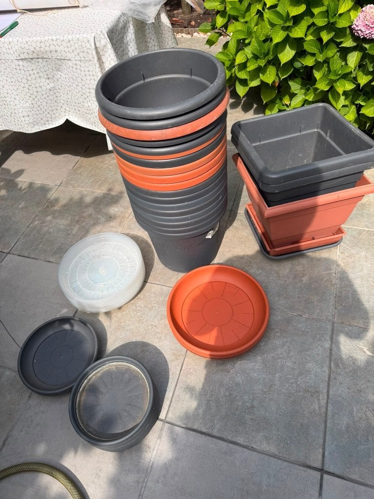 bloempotten, Tuin en Terras, Bloempotten, Kunststof, Gebruikt, Vierkant, Balkon