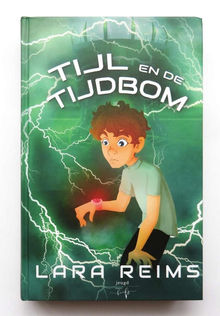 Lara Reims - Tijl en de tijdbom, Ophalen of Verzenden, Zo goed als nieuw, Lara Reims, Fictie