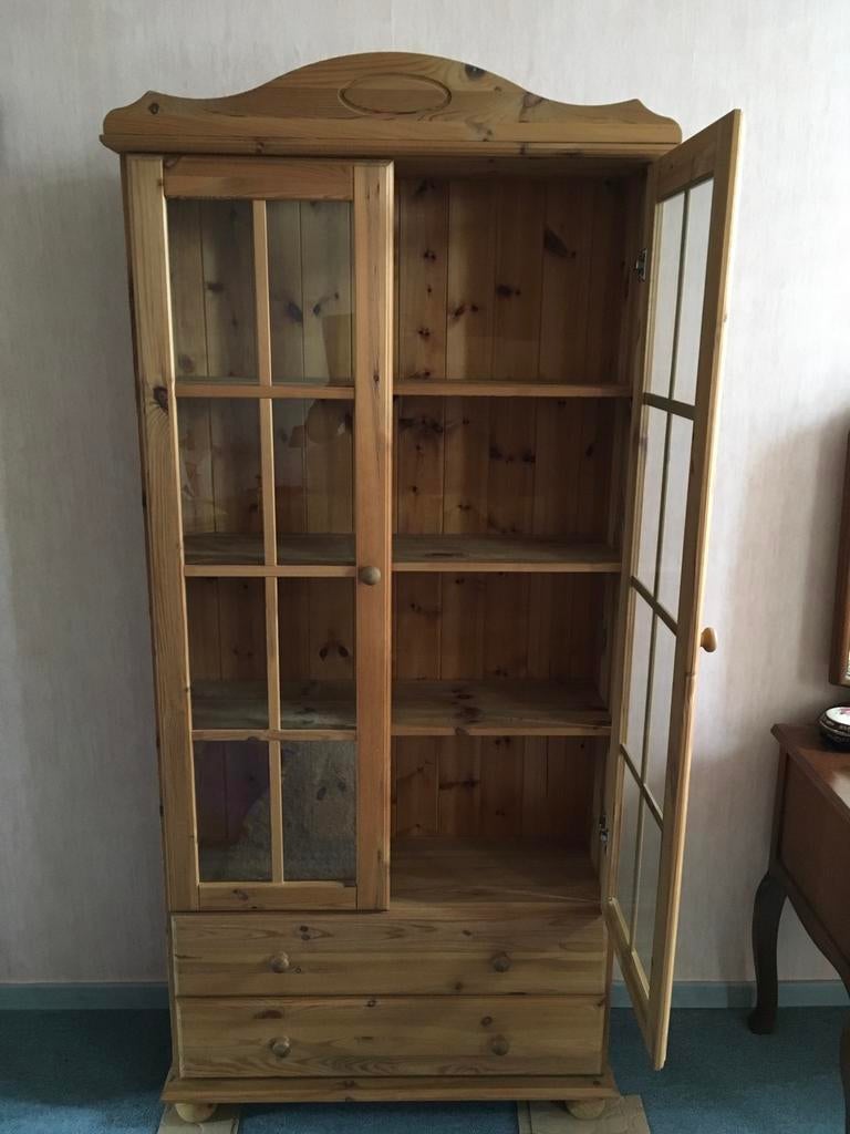 Vitrine, Enlèvement, Comme neuf