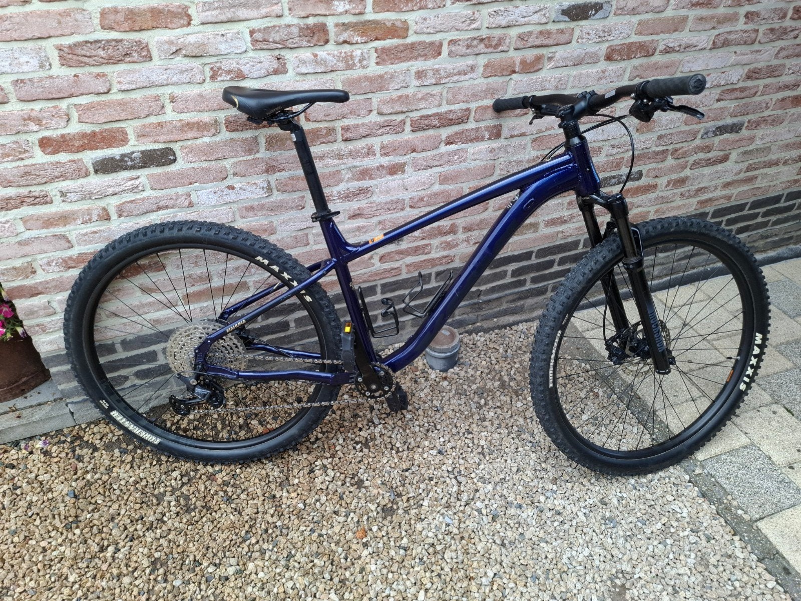 Kona Mahuna mountainbike, Enlèvement