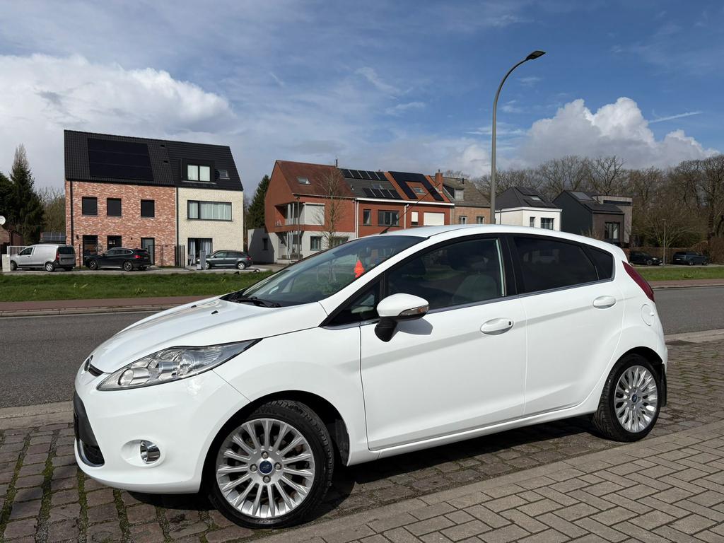 Ford Fiesta | 12 M Garantie | 100 Dkm | Benzine | 2012 |, Auto's, Ford, Voorwielaandrijving, 4 cilinders, 5 deurs, Fiësta