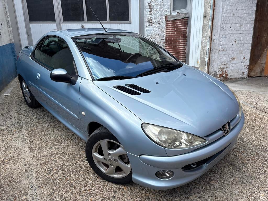 PEUGEOT 206 CABRIOLET, Autos, Peugeot, Entreprise, Achat, Essence, Cabriolet, Boîte manuelle, Enlèvement