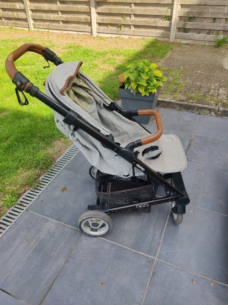 Buggy van Mutsy, Utilisé, Poussette, Mutsy, Tige de poussée réglable