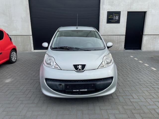 Peugeot 107 1.0I Filou, 66775 KM, 5 portes, moteur Toyota, Autos, Argent ou Gris, Achat, Entreprise, 2 places