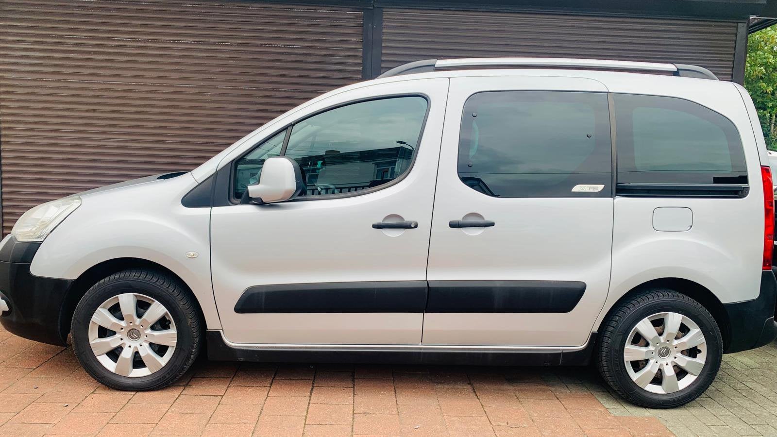 Citroën Berlingo XTR*2012*1er Main*1.6HDi*92CV*230.000km*A/C, Autos, Citroën, Entreprise, Boîte manuelle, Entretenue par le concessionnaire