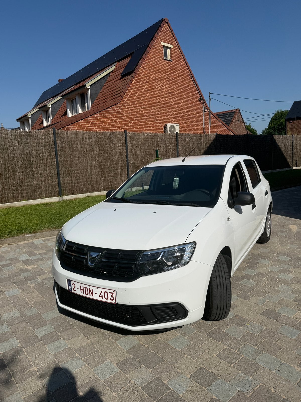 DACIA SANDERO 2017, Achat, Euro 6, Boîte manuelle, Entretenue par le concessionnaire